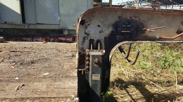 ขายหางโรเบท ยาว 8.50 เมตร คอยาว 3.50 เมตร มีหางพับไฮดรอริค เอกสารเล่มทะเบียนครบ ราคาต่อรองได้ครับ