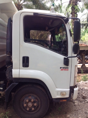 ขายรถบรรทุก 6 ล้อดัมพ์ ISUZU FRR 210 แรงม้าปี 2553 ไมล์ 120000 กม.ราคา 850000