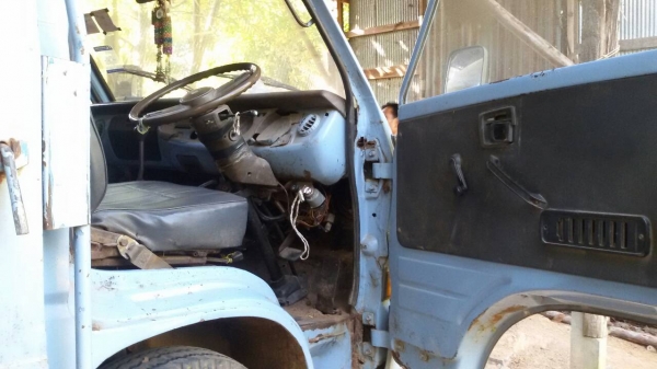 หกล้อ อีซูซุ TL เครือง100แรง แน่นๆ ขับวิ่งทางไกลสะบาย ช่วงยาว4.30ม สภาพดีหัวสวยบางเดิมไม่ผุ ทะเบียนพร้อมโอน หกล้อ อีซูซุ TL เครือง100แรง แน่นๆ ขับวิ่งทางไกลสะบาย ช่วงยาว4.30ม สภาพดีหัวสวยบางเดิมไม่ผุ ทะเบียนพร้อมโอน