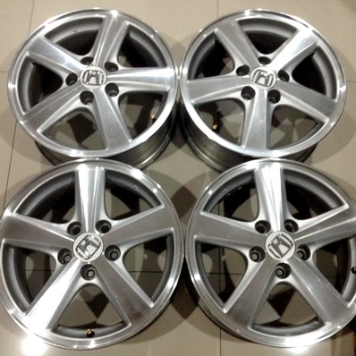 นิ้ว 5รู114 วีโก้ใส่ได้สภาพสวยตจวส่งได้ครับ