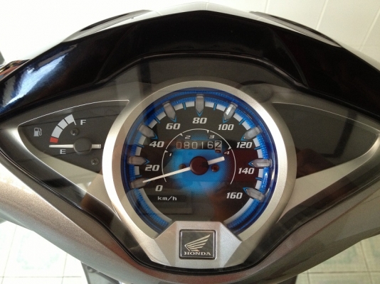 Wave125i โฉมปัจจุบัน วิ่ง8000 ปลายปี57 (ของแถม 4 รายการ)