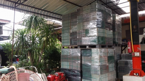 ถาดเพาะต้นกล้า เก่าญี่ปุ่น ผลิดจากพลาสติกเกรดดี  คุณภาพดี เหนียว ทน