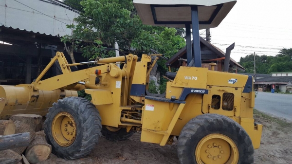 รถตัก KOMATSU 507...รถสวยมาก ซื้อรถเช็คนอกมายังไม่ได้ใช้ในไทยเลย..