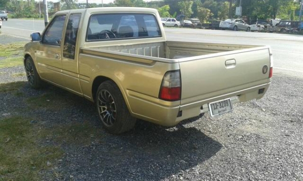 ขาย isusu Dargon cab 175000 โทร 0805669540