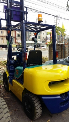 Forklift 2.5 ตัน ยกสูง 4.0 เมตร เกียร์ครัชท์ ดีเซล ยางตัน งากระดก Forklift 2.5 ตัน ยกสูง 4.0 เมตร เกียร์ครัชท์ ดีเซล ยางตัน งากระดก