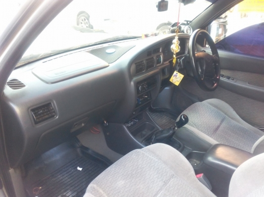 Ford ranger XLT 4 ประตู 2500 Turbo