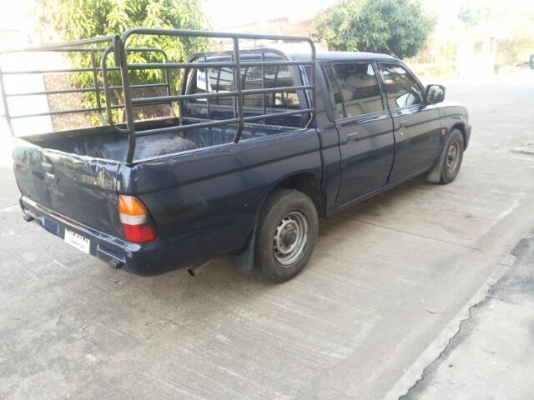 MITSU STRADA 4 ประตู ดีเซล 2500 cc เครื่องแน่น พาวเวอร์ ปี99 สภาพดี มือเดียว 99,000 บาท MITSU STRADA 4 ประตู ดีเซล 2500 cc เครื่องแน่น พาวเวอร์ ปี99 สภาพดี มือเดียว 99,000 บาท