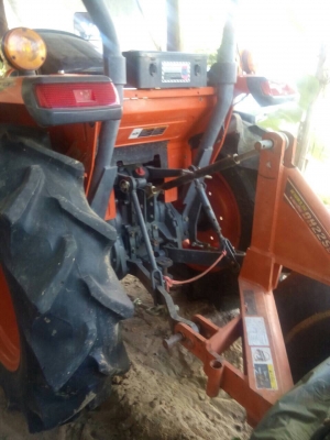 ขายครับ รถไถคูโบต้า สวยๆ พร้อมใช้งานครับ