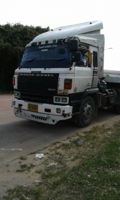 22ล้อ...หัวลาก290แรง+หางพื้นเรียบ3คานแท้...สภาพดี สวย ใช้งานอยู่ ไม่ได้จอด