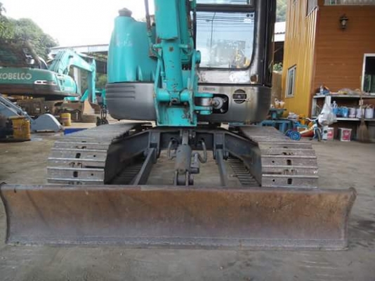 ขายรถขุด ยี่ห้อ: KOBELCO รุ่น: SK035SR (หัวเก๋งากนอก) เก่านอกแท้ๆ มีเอกสารใบอินวอย. รถไม่เคยใช้งานในไทย คอนโทรลสั้น ปั้มนิ้ว. สนใจติดต่อ:099-907-9273กิ๊ฟค่ะ