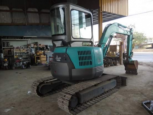 ขายรถขุด ยี่ห้อ: KOBELCO รุ่น: SK035SR (หัวเก๋งากนอก) เก่านอกแท้ๆ มีเอกสารใบอินวอย. รถไม่เคยใช้งานในไทย คอนโทรลสั้น ปั้มนิ้ว. สนใจติดต่อ:099-907-9273กิ๊ฟค่ะ