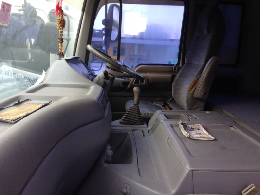 ขายหัวลาก ud cw 30 / 089-2017042 คํารณ