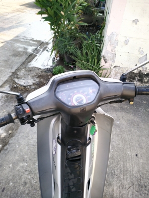 ขายเวฟ110สตาร์ทมือ