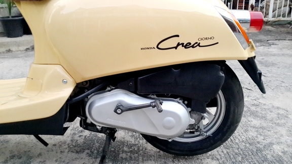 ราคาพิเศษรับปีใหม่ HONDA GIORNO CREA เพิ่งมาจากญี่ปุ่น ราคาพิเศษรับปีใหม่ HONDA GIORNO CREA เพิ่งมาจากญี่ปุ่น