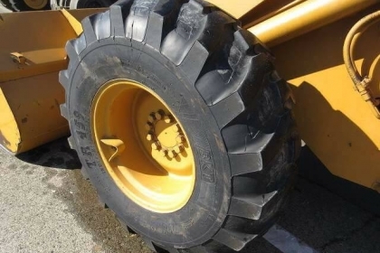 KOMATSU 510 กรองเดี่ยว ซีเรียล 15,000 นำเข้าจากญี่ปุ่น 090-986-2521 อ๊อบ
