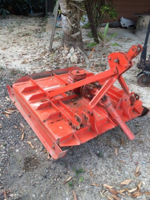 เครื่องตัดหญ้าLCSพร้อมยอย