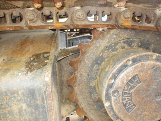 มาถึงแล้ว PC128UU-2 รถเพิ่งเข้ามาถึงเมืองไทย มาถึงแล้ว PC128UU-2 รถเพิ่งเข้ามาถึงเมืองไทย