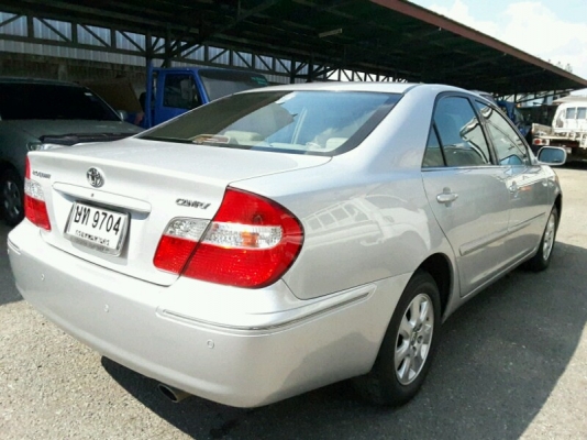ขาย Toyota Camry 2.0E ปี 04 รถสวย.