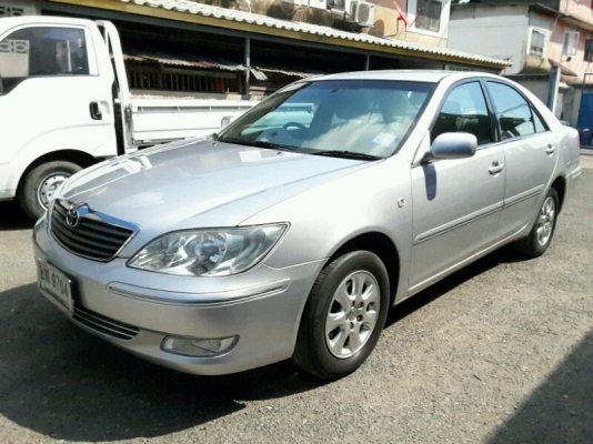 ขาย Toyota Camry 2.0E ปี 04 รถสวย.