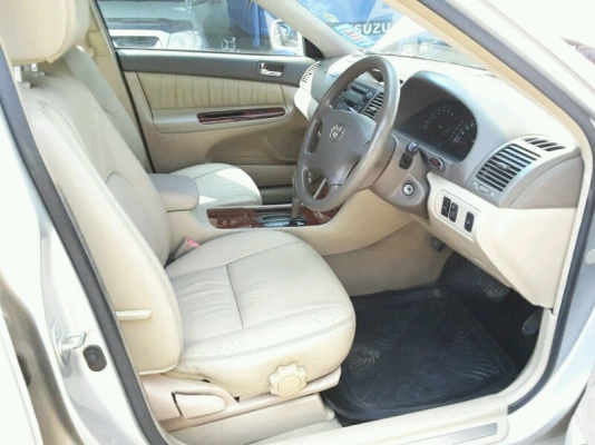 ขาย Toyota Camry 2.0E ปี 04 รถสวย.