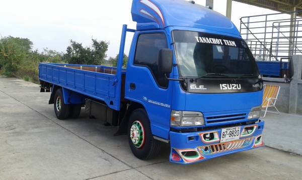 ISUZU NPR 130 แรง ยาว 5 เมตร ห้างแท้ จดปี 48 ISUZU NPR 130 แรง ยาว 5 เมตร ห้างแท้ จดปี 48