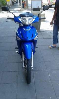 ขาย HONDA WAVE 125 i ปี 54 สตาร์ทมือ เป็นป้ายเหลืองแต่ยกเลิกแล้ว มีรอยล้มด้านซ้าย เครื่องดีไม่หลวม เล่มพร้อมชุดโอน ขาย HONDA WAVE 125 i ปี 54 สตาร์ทมือ เป็นป้ายเหลืองแต่ยกเลิกแล้ว มีรอยล้มด้านซ้าย เครื่องดีไม่หลวม เล่มพร้อมชุดโอน