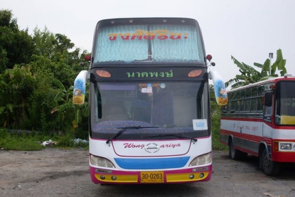 ชายด่วนบัสแอร์6ล้อ ชายด่วนบัสแอร์6ล้อ