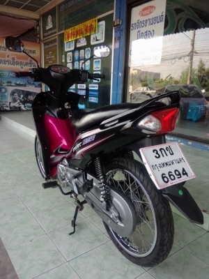 Yamaha Spark 115i (สตาร์ทมือ) รถปลายปี57 ตัวใหม่ล่าสุด ราคาถูกครับ