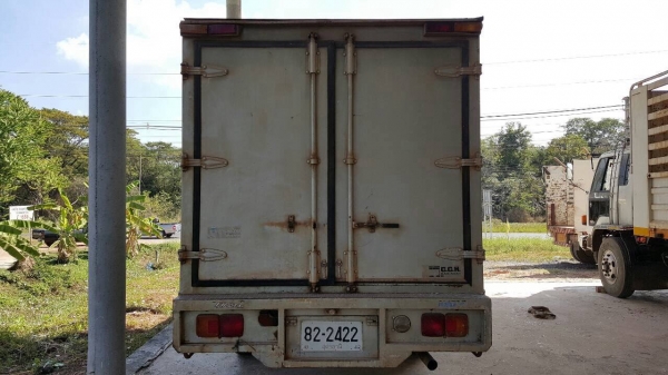 ขาย 6 ล้อตู้แห้ง ยาว 5.50 เมตร HINO FC4J คัสซีสวยตลอดเส้น เครื่องแน่น ทะเบียนพร้อมโอน