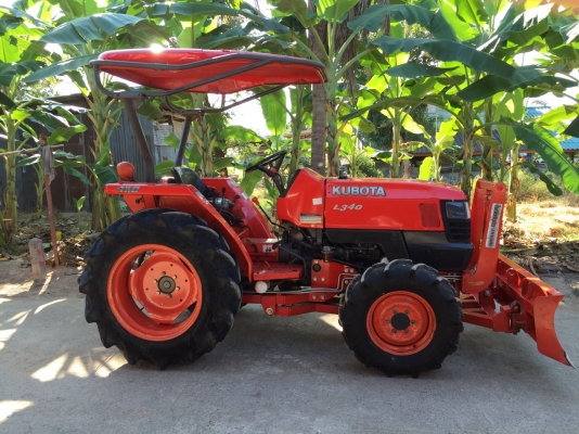 ขายรถไถคูโบต้า L3408แรง พร้อมอุกรณ์ ดันหน้าและผาน6 ขายรถไถคูโบต้า L3408แรง พร้อมอุกรณ์ ดันหน้าและผาน6