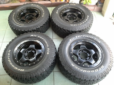 Max + BF All USA. 265/70/16 ปี13 สวยๆ 1ชุด