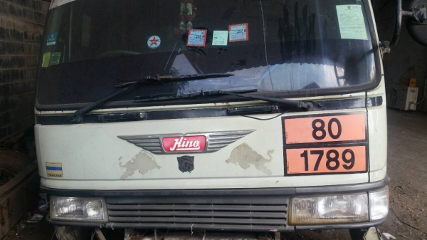 หัว hino สภาพดี อะไหล่ครบ สนใจโทรสอบถามเลยครับราคาต่อรองได้