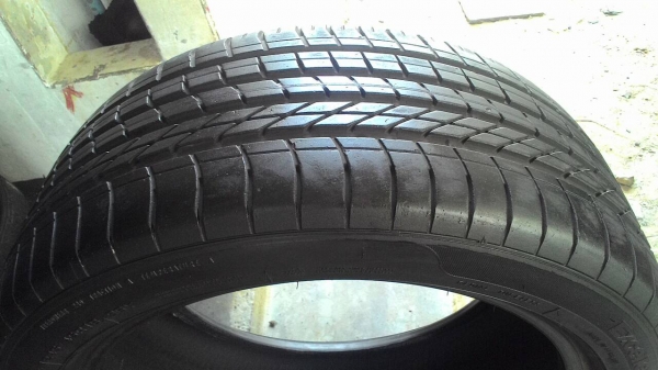 245/45R18 ( RUN ON FLAT ) GOODYEAR EXCELLENCE ยางสวยไม่มีปะ  มี 1 เส้น tel.081-427-3941ไอดีไลน์ autobot107