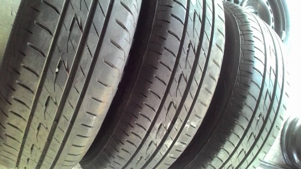 175/65R15 BRIDGESTONE ECOPIA EP200 ชุด 4 เส้น tel081-427-3941ไอดีไลน์ autobot107 175/65R15 BRIDGESTONE ECOPIA EP200 ชุด 4 เส้น tel081-427-3941ไอดีไลน์ autobot107