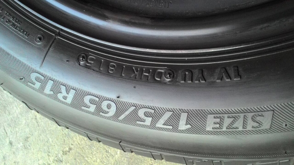 175/65R15 BRIDGESTONE ECOPIA EP200 ชุด 4 เส้น tel081-427-3941ไอดีไลน์ autobot107 175/65R15 BRIDGESTONE ECOPIA EP200 ชุด 4 เส้น tel081-427-3941ไอดีไลน์ autobot107