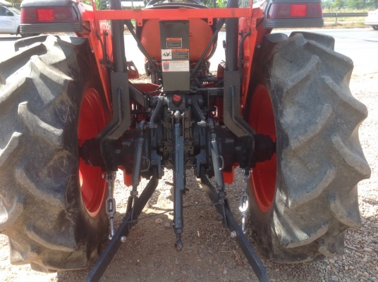 แทรกเตอร์คูโบต้า 4508 สภาพดีพร้อมใช้งานมีผานดันหน้าและ โรตารี่