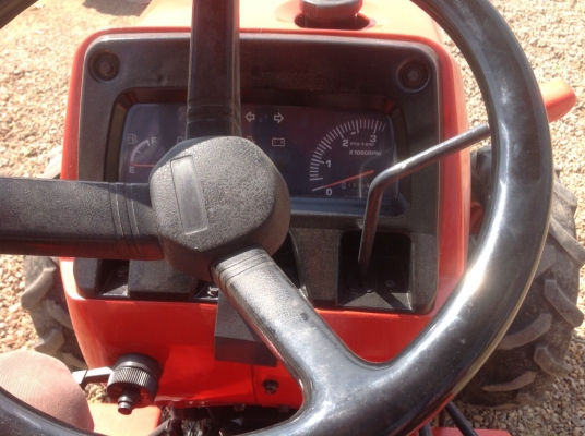 แทรกเตอร์คูโบต้า 3408 สภาพดีพร้อมใช้งาน แทรกเตอร์คูโบต้า 3408 สภาพดีพร้อมใช้งาน