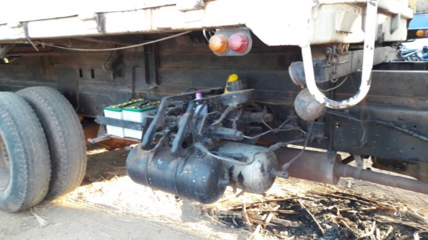 ขาย 10 ล้อดั้ม HINO FM177 วางหัวโปรเฟีย เครื่อง EH700 168 แรงม้า คัสซีสวย สโลว์กลาง เบรคทิฟฟี่ ทะเบียนพร้อมโอน