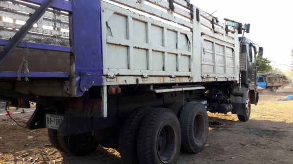 ขาย 10 ล้อดั้ม HINO FM177 วางหัวโปรเฟีย เครื่อง EH700 168 แรงม้า คัสซีสวย สโลว์กลาง เบรคทิฟฟี่ ทะเบียนพร้อมโอน