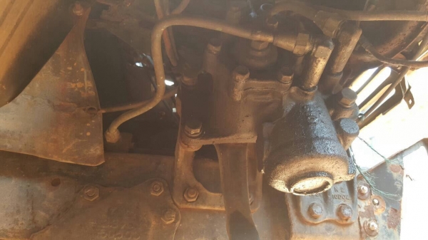 ขาย หัว-คัสซี 6 ล้อ ยาง 900 HINO เครื่อง EH700 168 แรงม้า เฟืองท้ายจัมโบ้ เบรคทิฟฟี่ พาวเวอร์ ทะเบียนพร้อมโอน