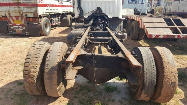 ขาย หัว-คัสซี 6 ล้อ ยาง 900 HINO เครื่อง EH700 168 แรงม้า เฟืองท้ายจัมโบ้ เบรคทิฟฟี่ พาวเวอร์ ทะเบียนพร้อมโอน