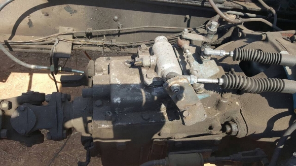 ขาย หัว-คัสซี 6 ล้อ ยาง 900 HINO เครื่อง EH700 168 แรงม้า เฟืองท้ายจัมโบ้ เบรคทิฟฟี่ พาวเวอร์ ทะเบียนพร้อมโอน