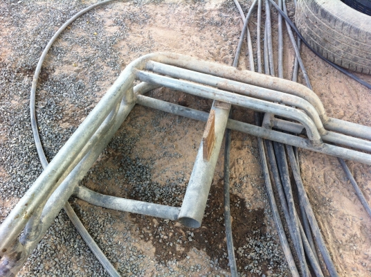 ขายคอกท้ายวีโก้พร้อมกระบองข้างบรรไดข้าง4ตัว3500บาท