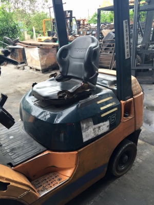 ขาย ฟอล์คลิฟต์ 1.5 ตัน TOYOTA 7FD15 ดีเซล รถนอกเก่าญี่ปุ่น ขาย ฟอล์คลิฟต์ 1.5 ตัน TOYOTA 7FD15 ดีเซล รถนอกเก่าญี่ปุ่น