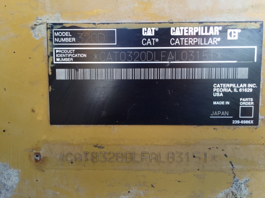 CAT 320D