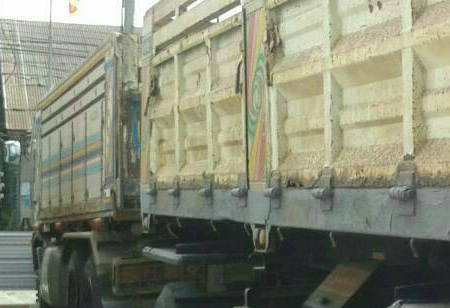 10ล้อ HINO MEGA FM-260 ยูโรทู ปี48 พ่วง แม่ดั้มเนียม+ลูกดั้มเหล็ก สหกิจฯ **ขาย HINO MEGA FM-260 18ล้อพ่วง แม่+ลูกดั้ม สภาพดี เดิมๆ พร้อมใช้งาน HINO MEGA FM1JNRD JO8C-TT 260แรง EURO-2 ปี48 สมอทอง เครื่องเดิม เกียร์เดิม ครับ เครื่องดี