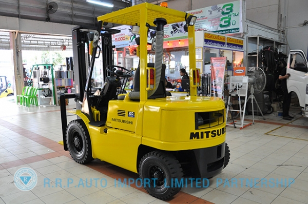 ขายรถโฟล์คลิฟท์มือสอง MITSUBISHI  รุ่น FD20-0045  ราคา 215,000 บาท นำเข้าจากประเทศญี่ปุ่น 100\% ไม่เคยใช้งานในประเทศไทย