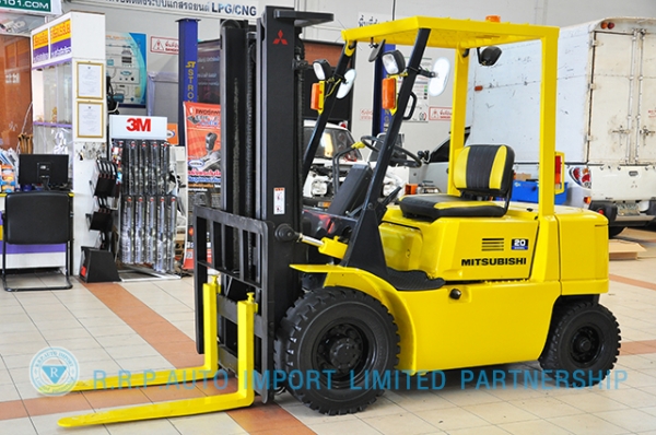 ขายรถโฟล์คลิฟท์มือสอง MITSUBISHI  รุ่น FD20-0045  ราคา 215,000 บาท นำเข้าจากประเทศญี่ปุ่น 100\% ไม่เคยใช้งานในประเทศไทย