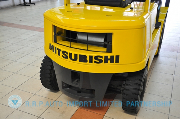 ขายรถโฟล์คลิฟท์มือสอง MITSUBISHI  รุ่น FD20-0045  ราคา 215,000 บาท นำเข้าจากประเทศญี่ปุ่น 100\% ไม่เคยใช้งานในประเทศไทย