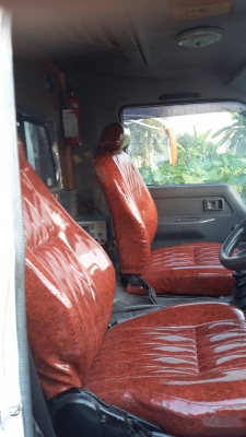 Hino รุ่น FA จากศูนย์ พร้อม TV42&quot; และโฮมเทียเตอร์